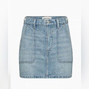 Aritzia Denim Forum 100 % Cotton The ‘90s Utility Mini Denim Skirt Size 23